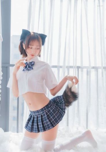 中出巨乳在线_720HD高清在线观看