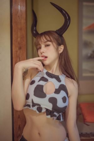 凶猛办公室三部曲之美女求生记_蓝光全集免费播放